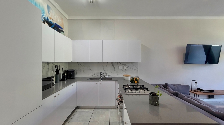 1 Bedroom Property for Sale in Paardevlei Western Cape